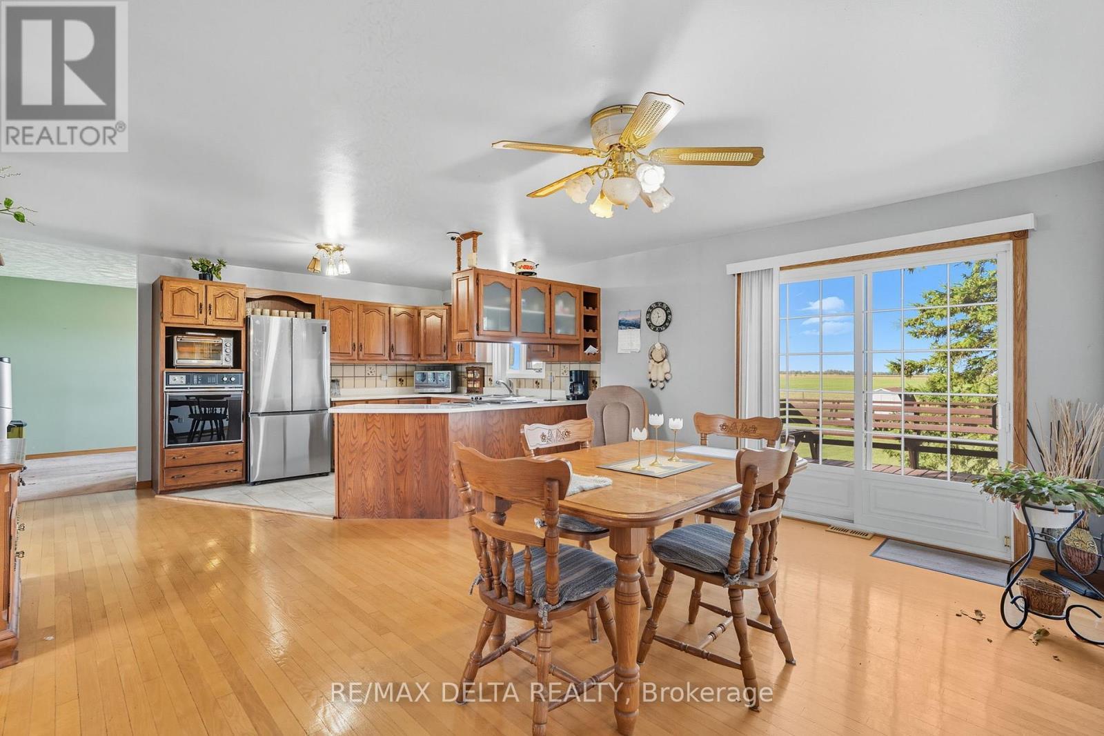 4254 Conc 20 Concession, The Nation, ON - Indoor