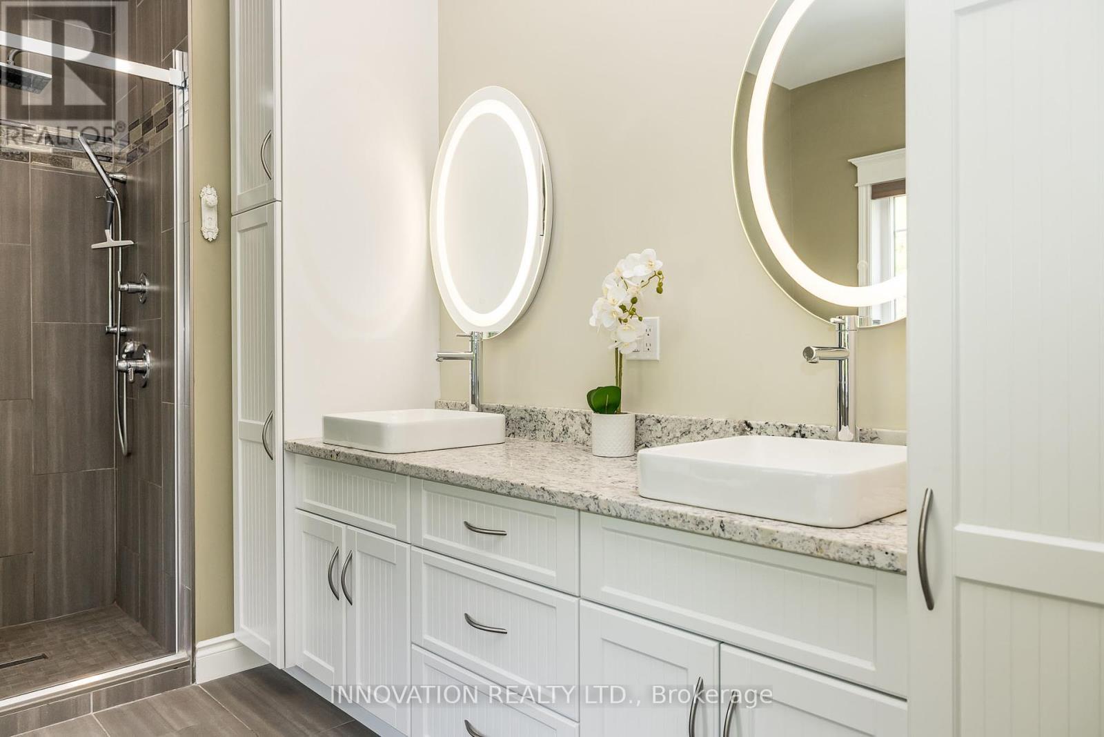 103 A Carriage Landing Drive, Horton, ON - Indoor Photo Showing Bathroom