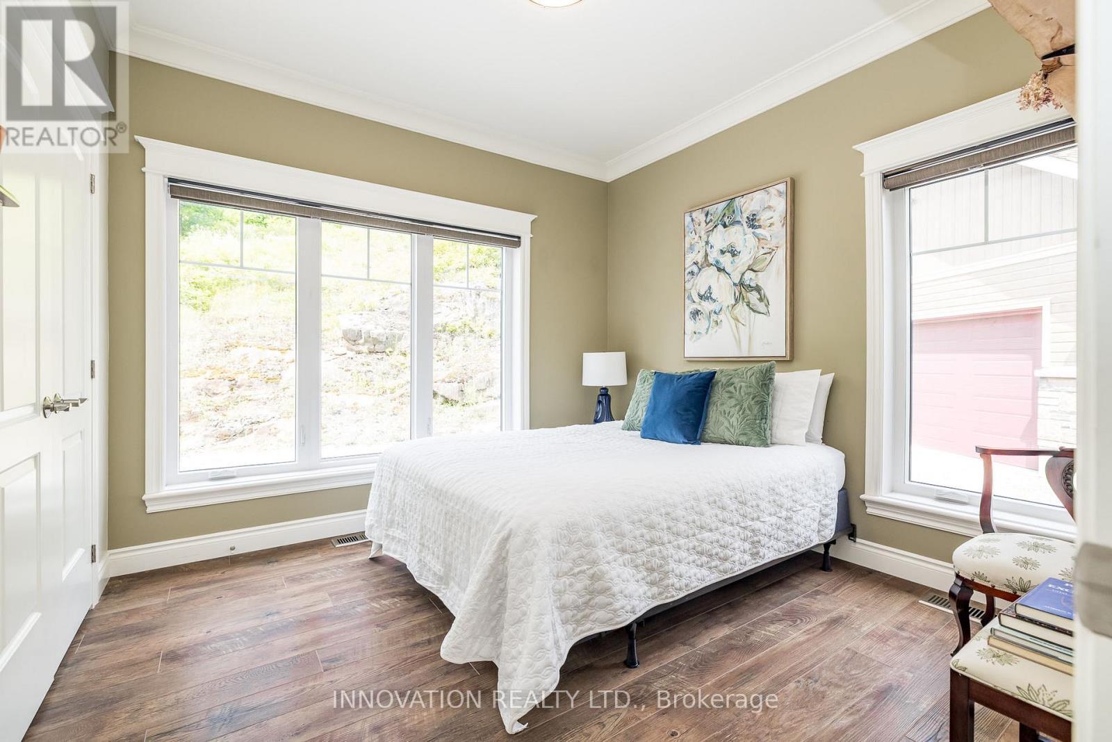 103 A Carriage Landing Drive, Horton, ON - Indoor Photo Showing Bedroom