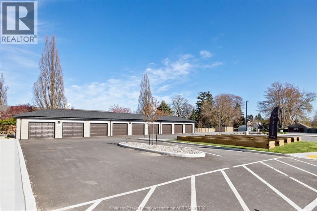 224 Main Street East Unit# 605, Kingsville, ON - Outdoor