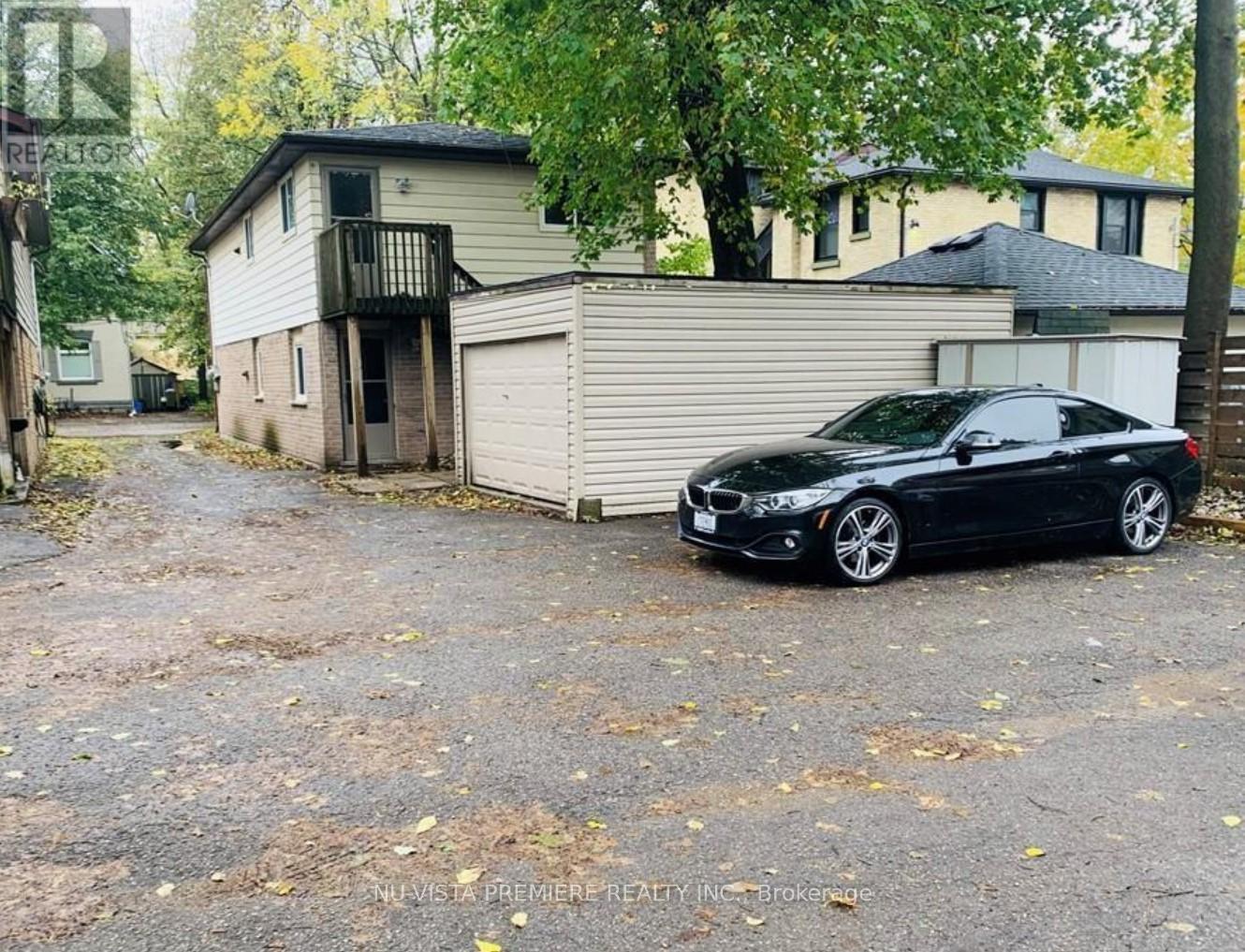 7 Horn Street, London South (South F), ON - Outdoor