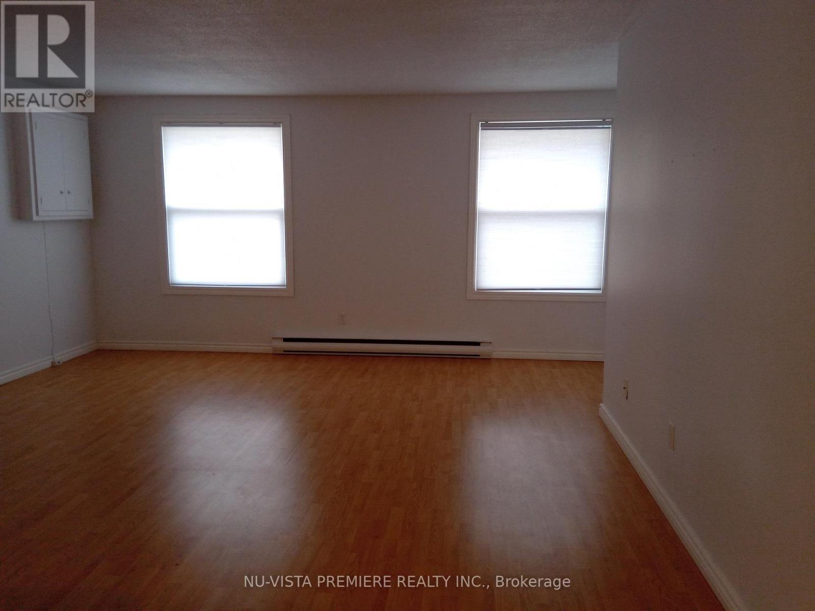 7 Horn Street, London South (South F), ON - Indoor Photo Showing Other Room