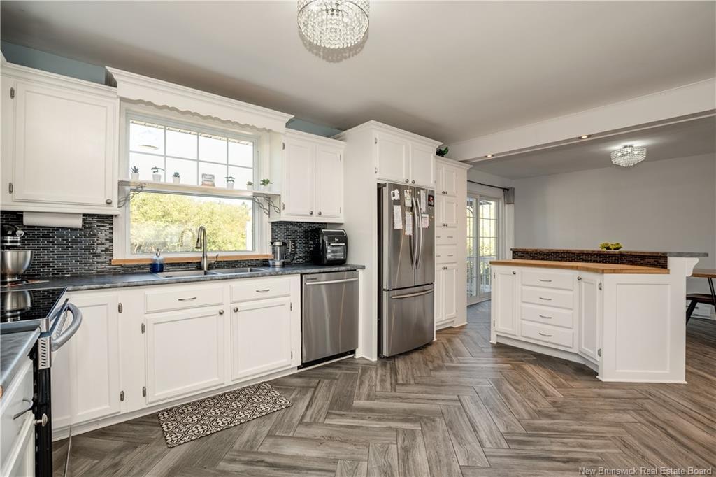 3261 Mountain Rd, Moncton, NB