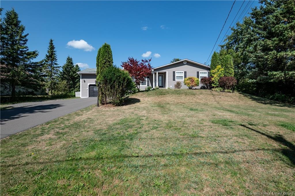 3261 Mountain Rd, Moncton, NB