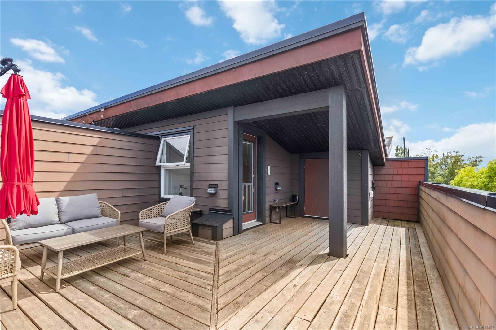 4-1827 Fairfield Rd, Victoria, BC