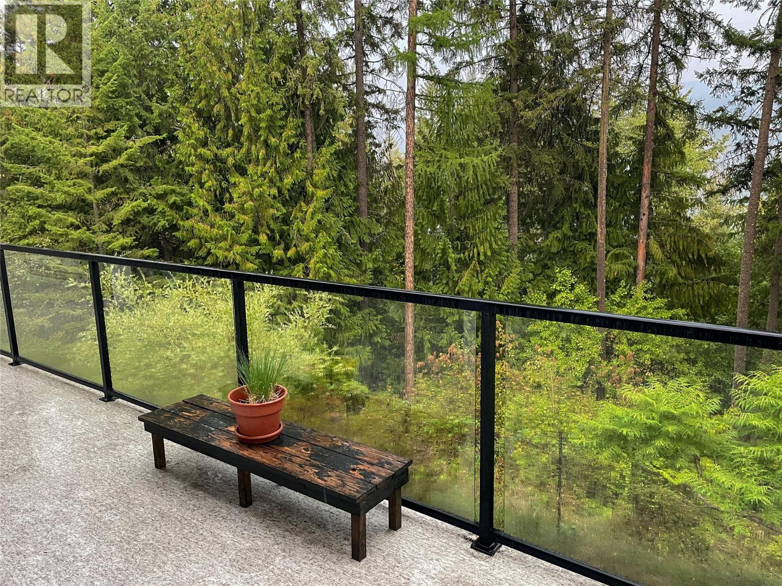 253 Chase Road, Christina Lake, BC - Outdoor