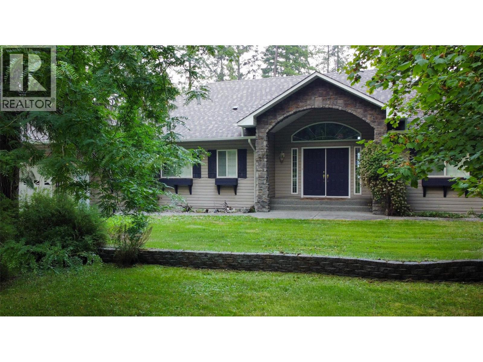 253 Chase Road, Christina Lake, BC - Outdoor