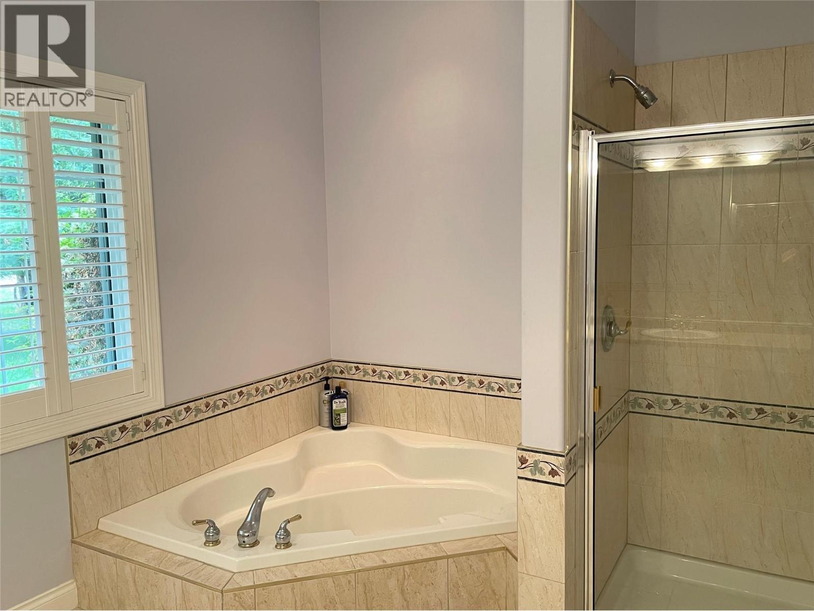 253 Chase Road, Christina Lake, BC - Indoor Photo Showing Bathroom