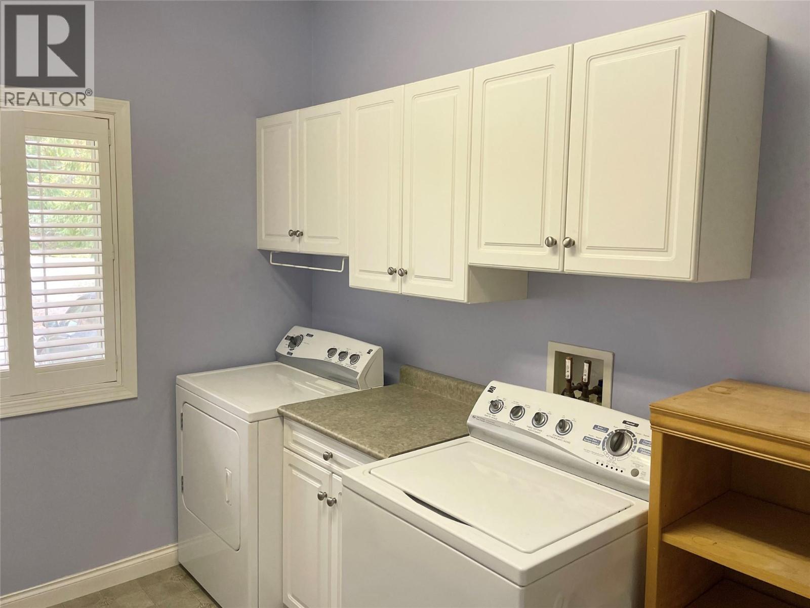 253 Chase Road, Christina Lake, BC - Indoor Photo Showing Laundry Room
