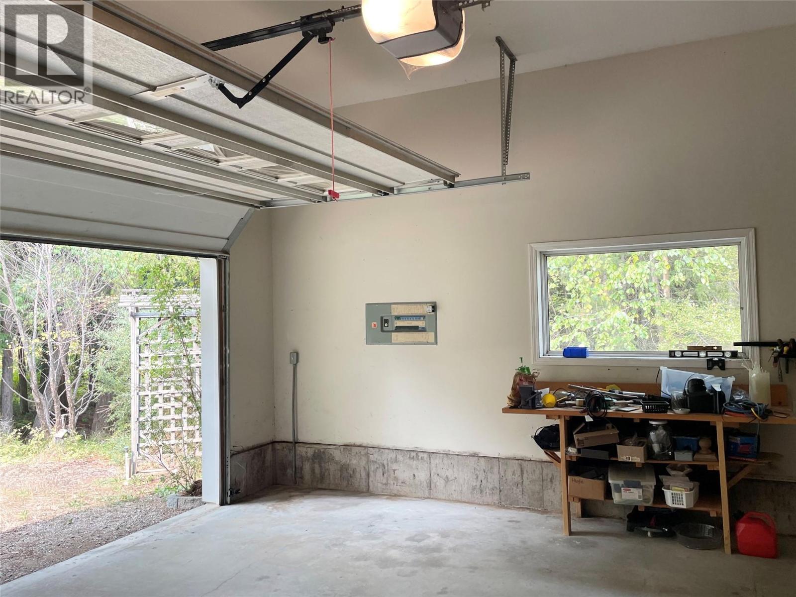 253 Chase Road, Christina Lake, BC - Indoor Photo Showing Garage