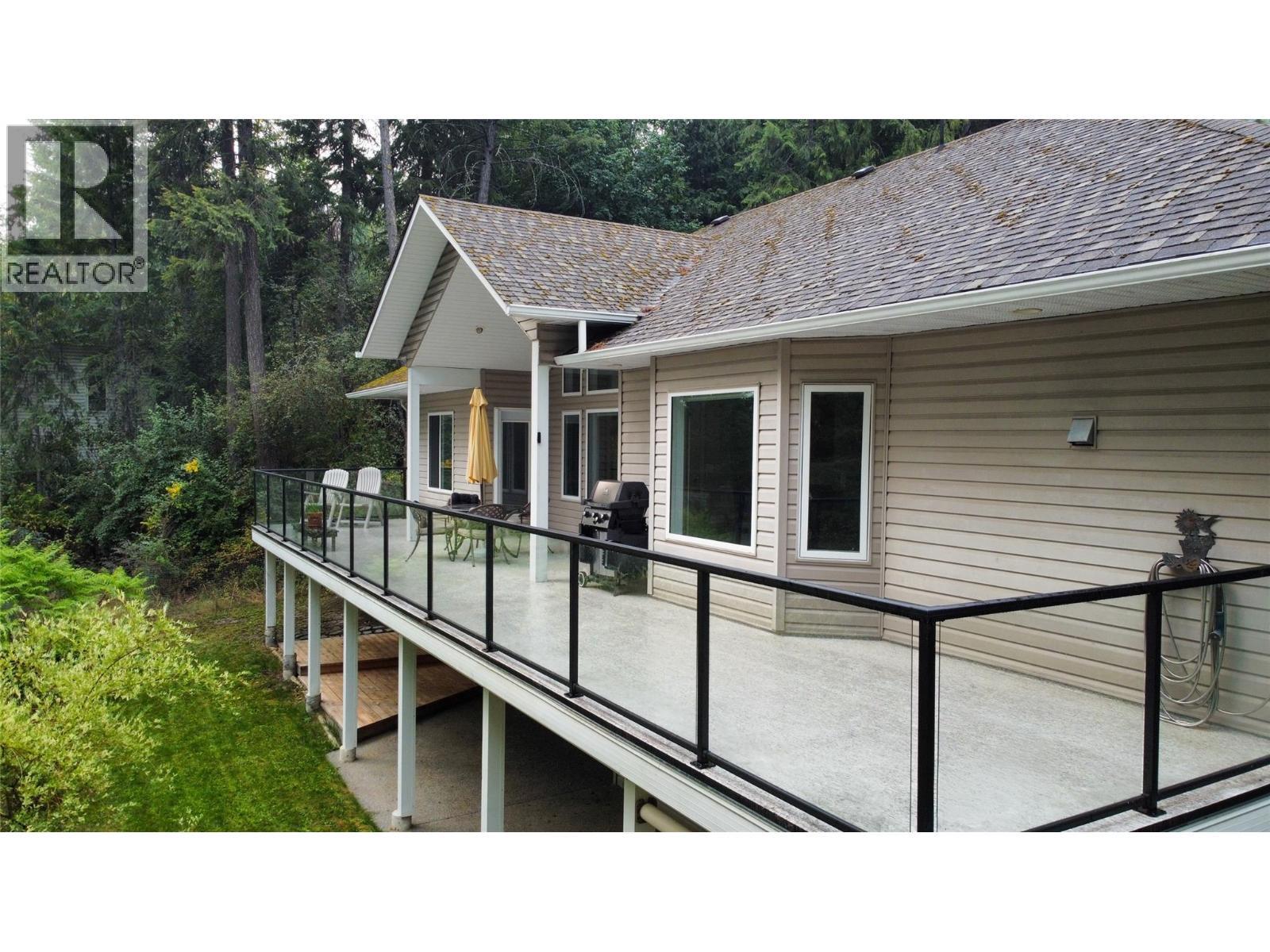 253 Chase Road, Christina Lake, BC - Outdoor With Exterior