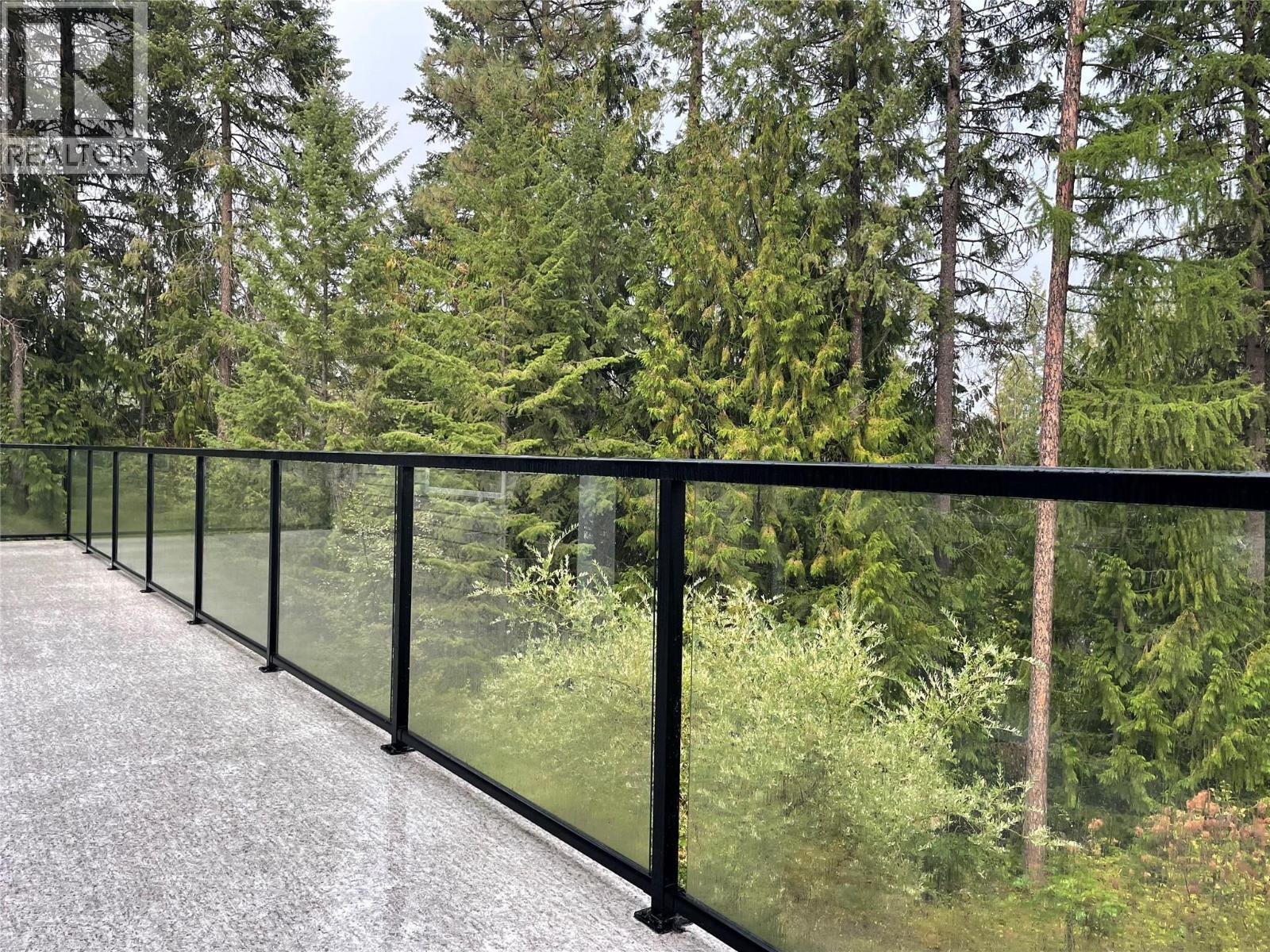 253 Chase Road, Christina Lake, BC - Outdoor