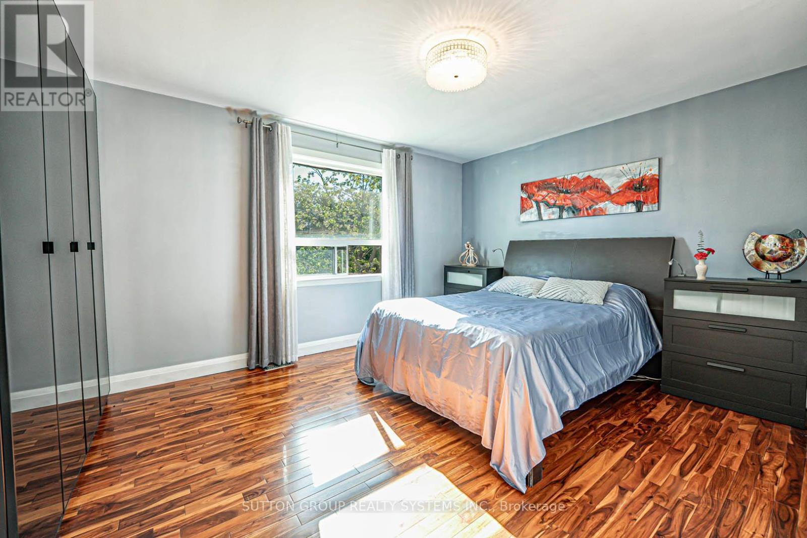 366 Renforth Drive, Toronto, ON - Indoor Photo Showing Bedroom