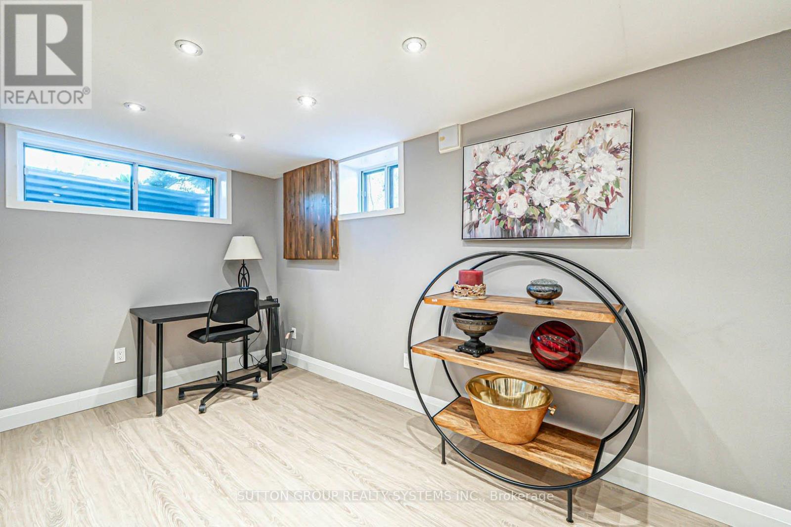 366 Renforth Drive, Toronto, ON - Indoor Photo Showing Other Room