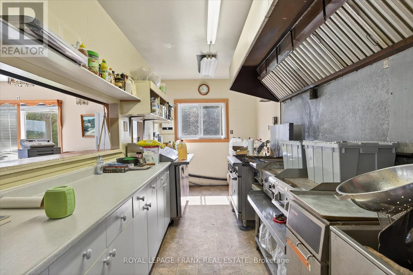 680 Serpent Mounds Road, Otonabee-South Monaghan, ON - Indoor Photo Showing Kitchen