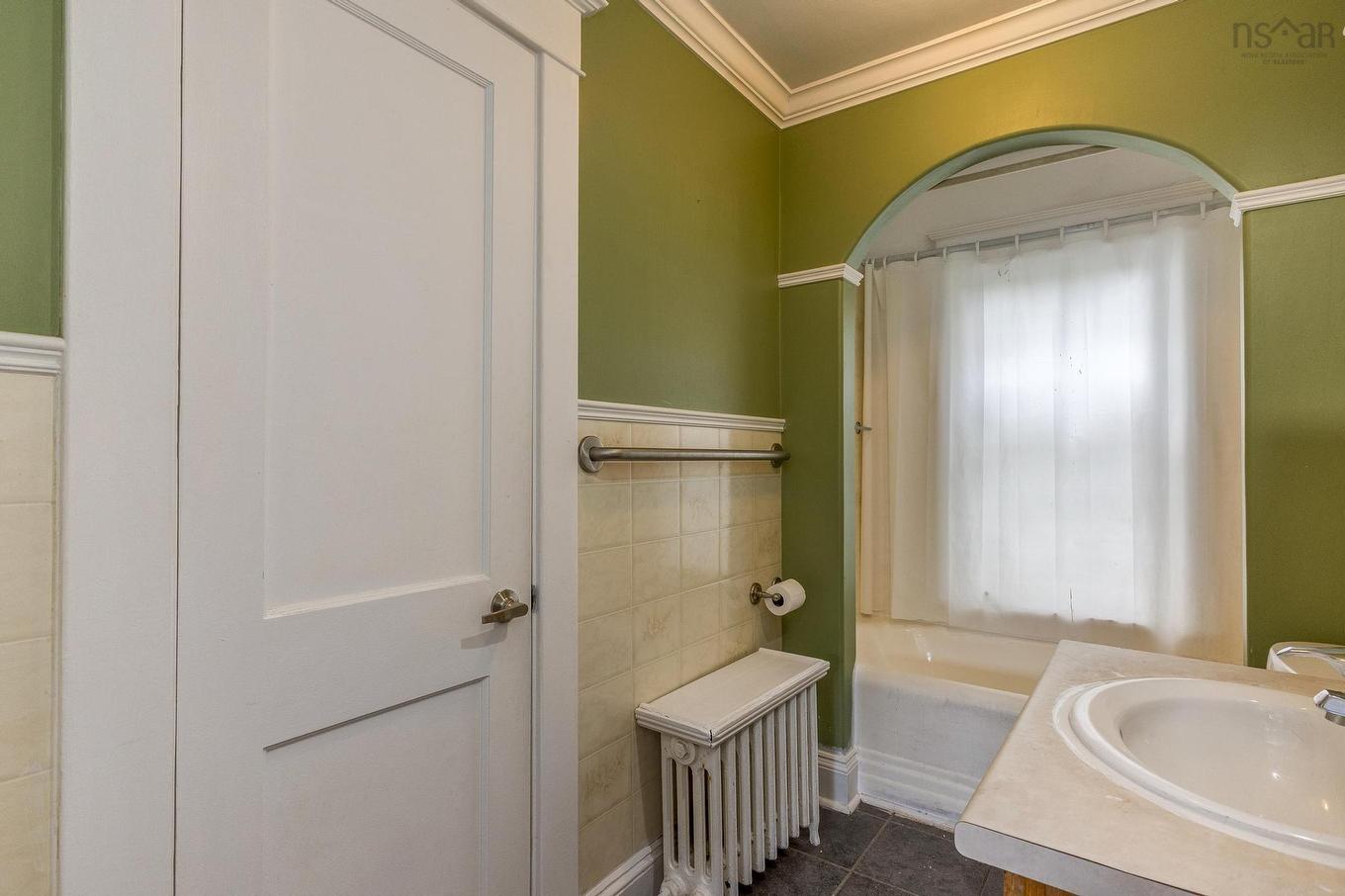 17 Melrose Avenue, Halifax, NS