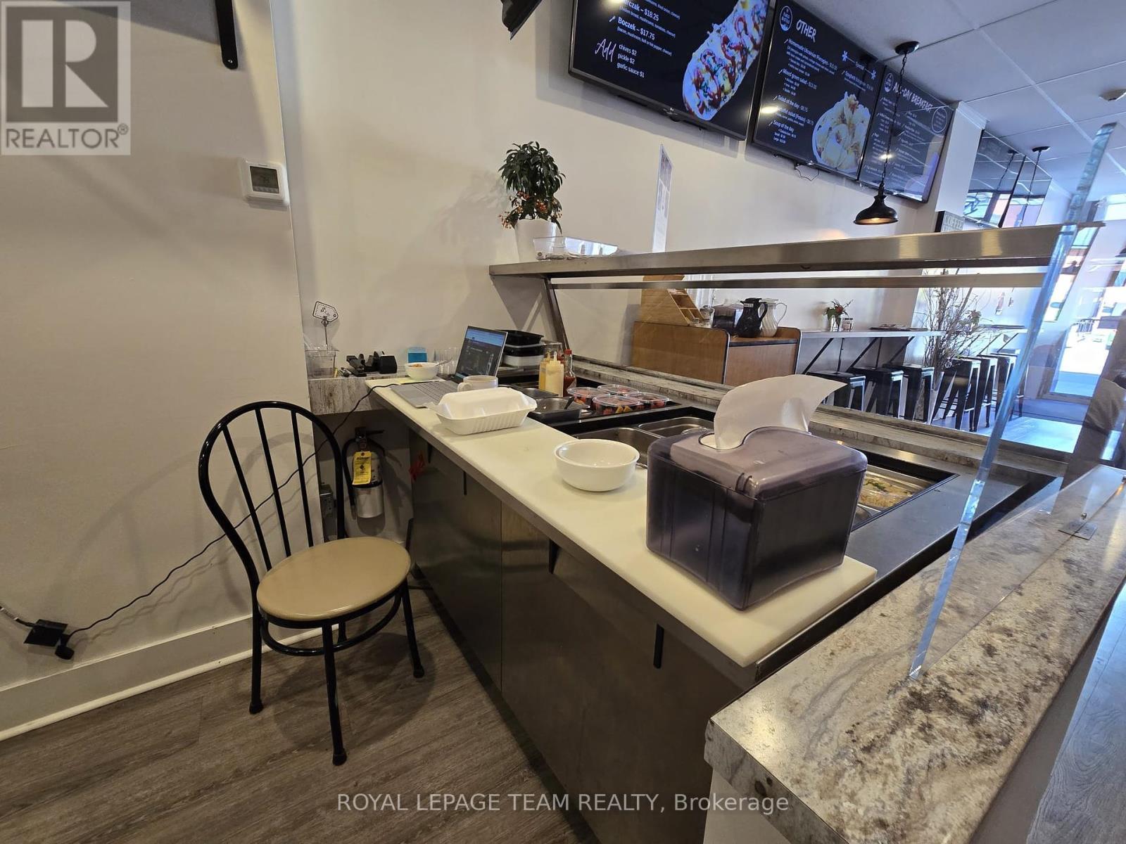 274 Elgin Street, Ottawa, ON