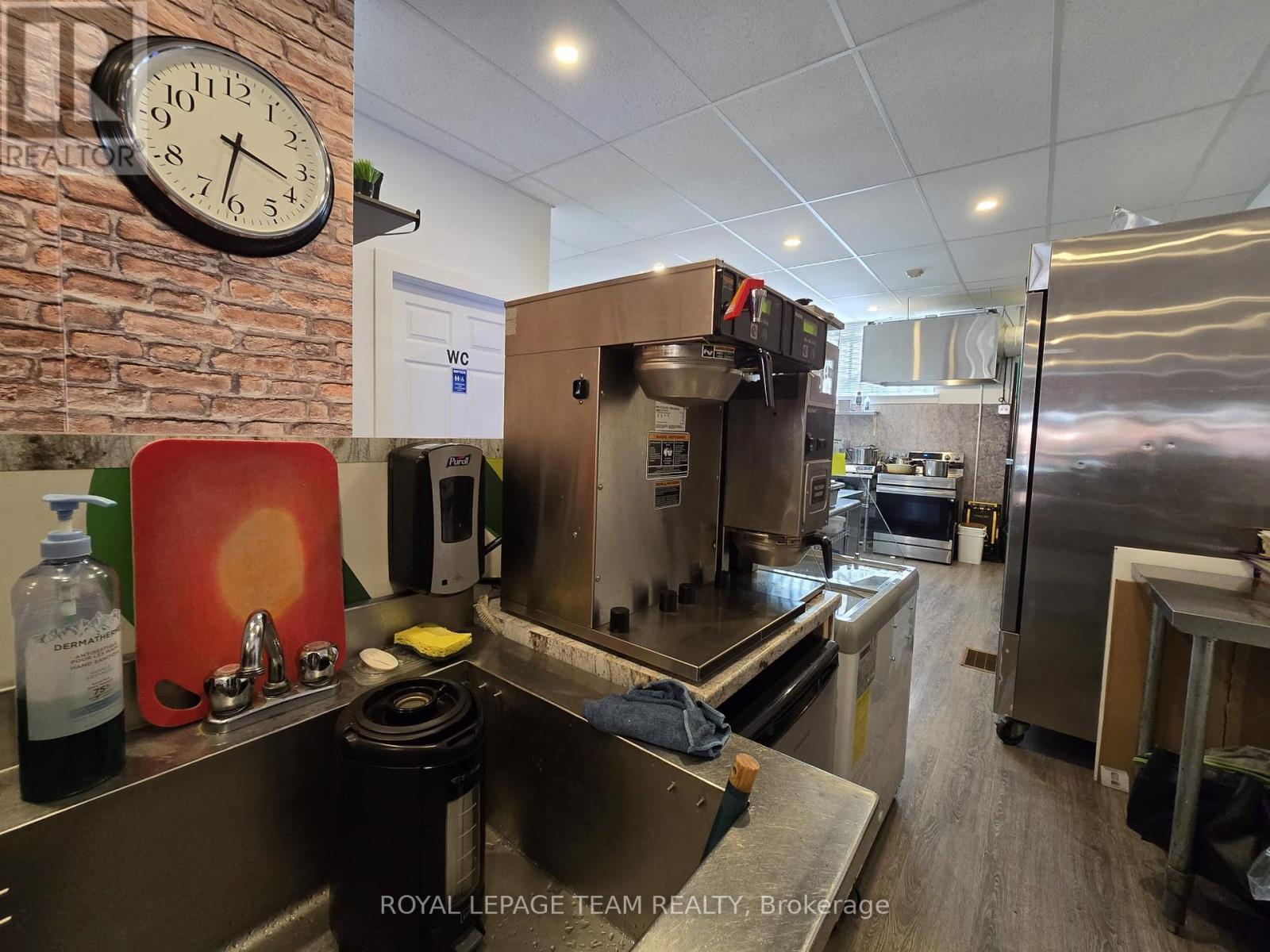 274 Elgin Street, Ottawa, ON