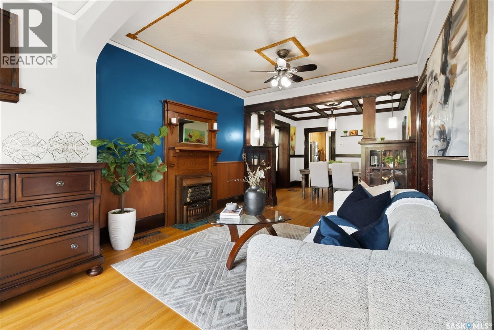 2054 Pasqua Street, Regina, SK - Indoor With Fireplace