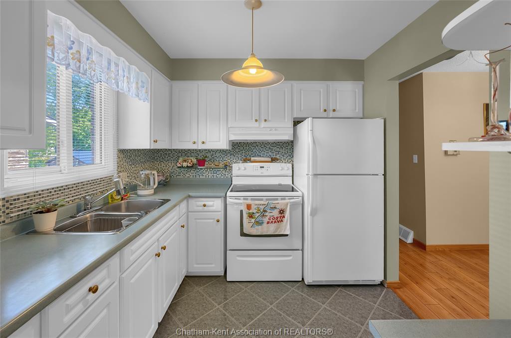 207 Coverdale Street, Chatham, ON