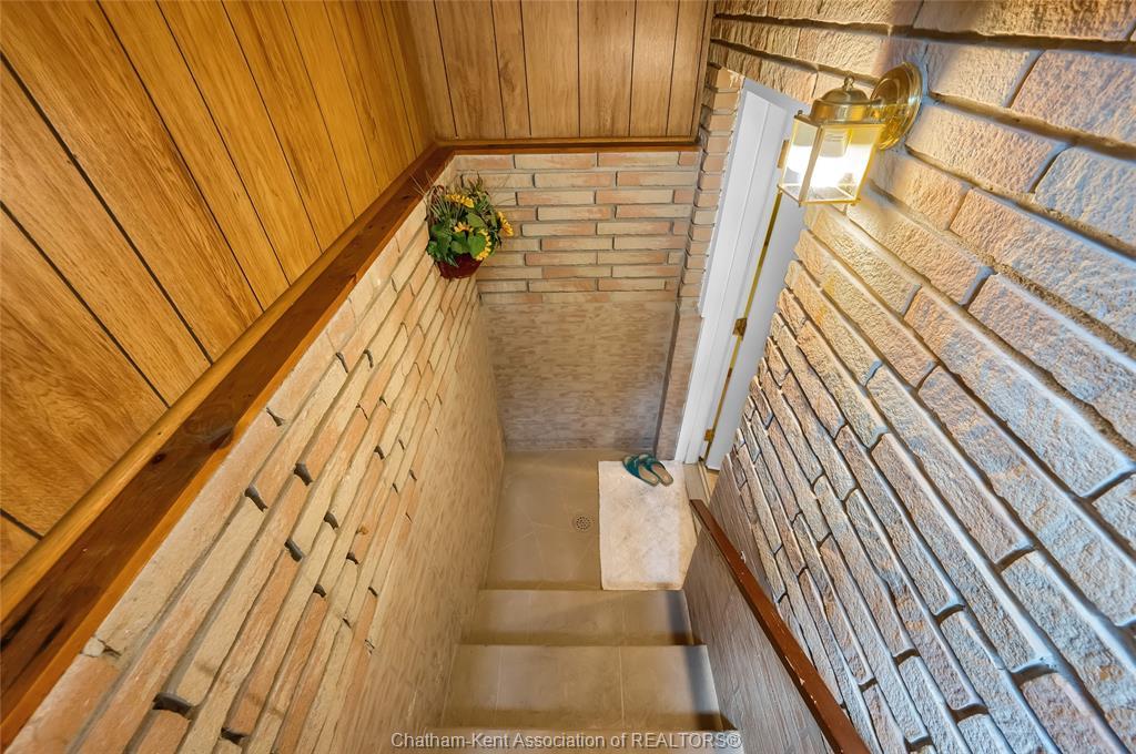 207 Coverdale Street, Chatham, ON