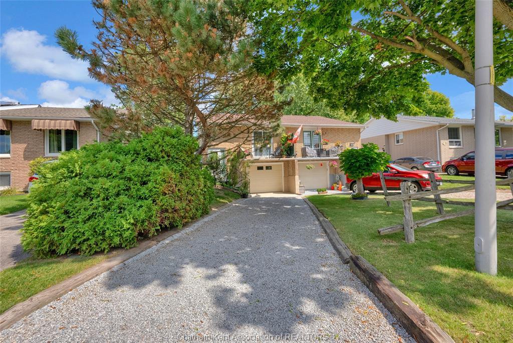 207 Coverdale Street, Chatham, ON