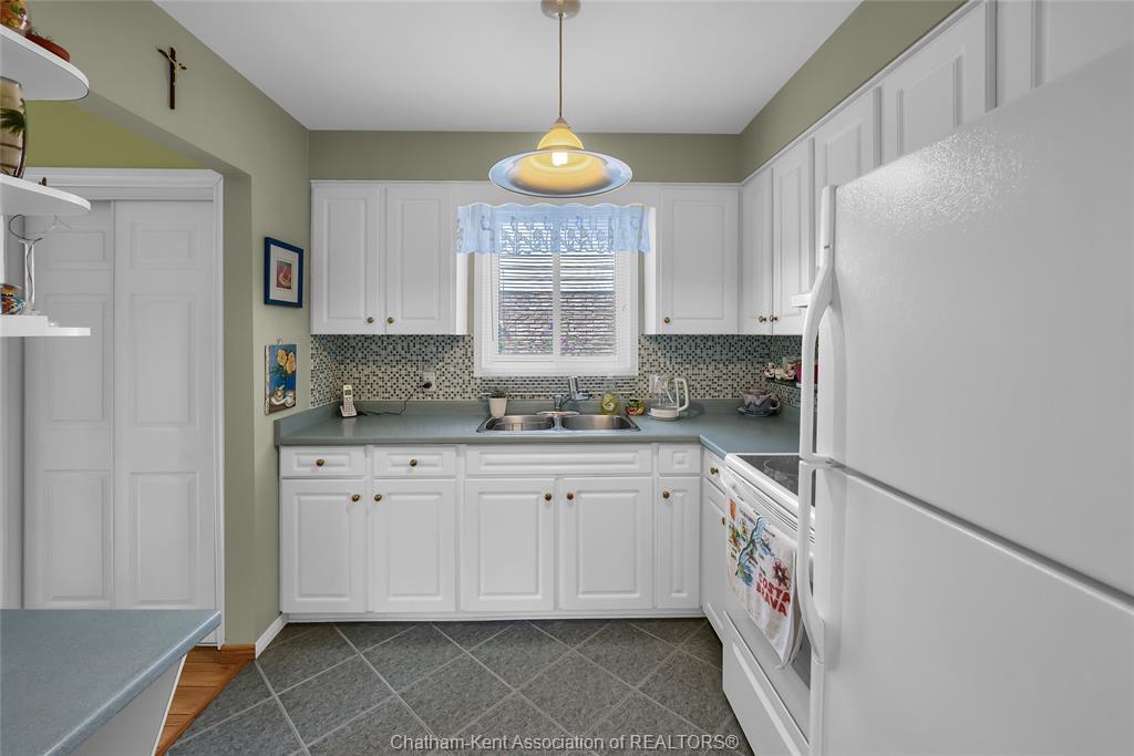 207 Coverdale Street, Chatham, ON