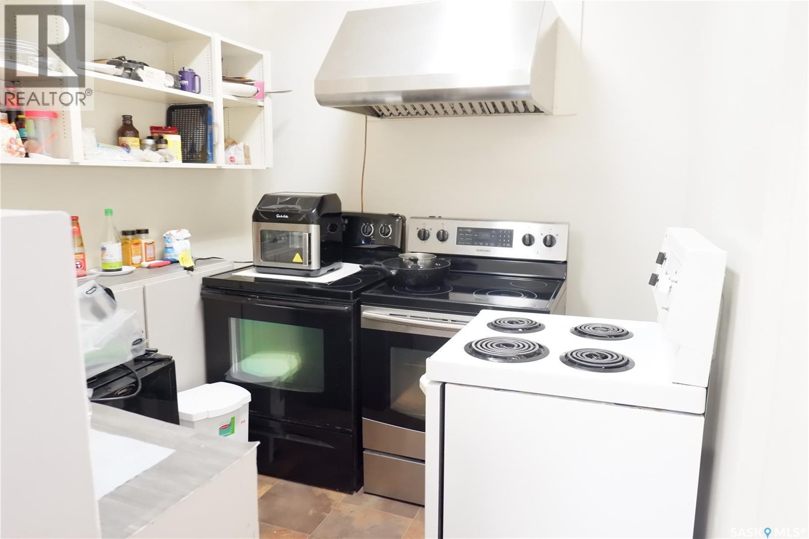 221 Centre Street, Assiniboia, SK