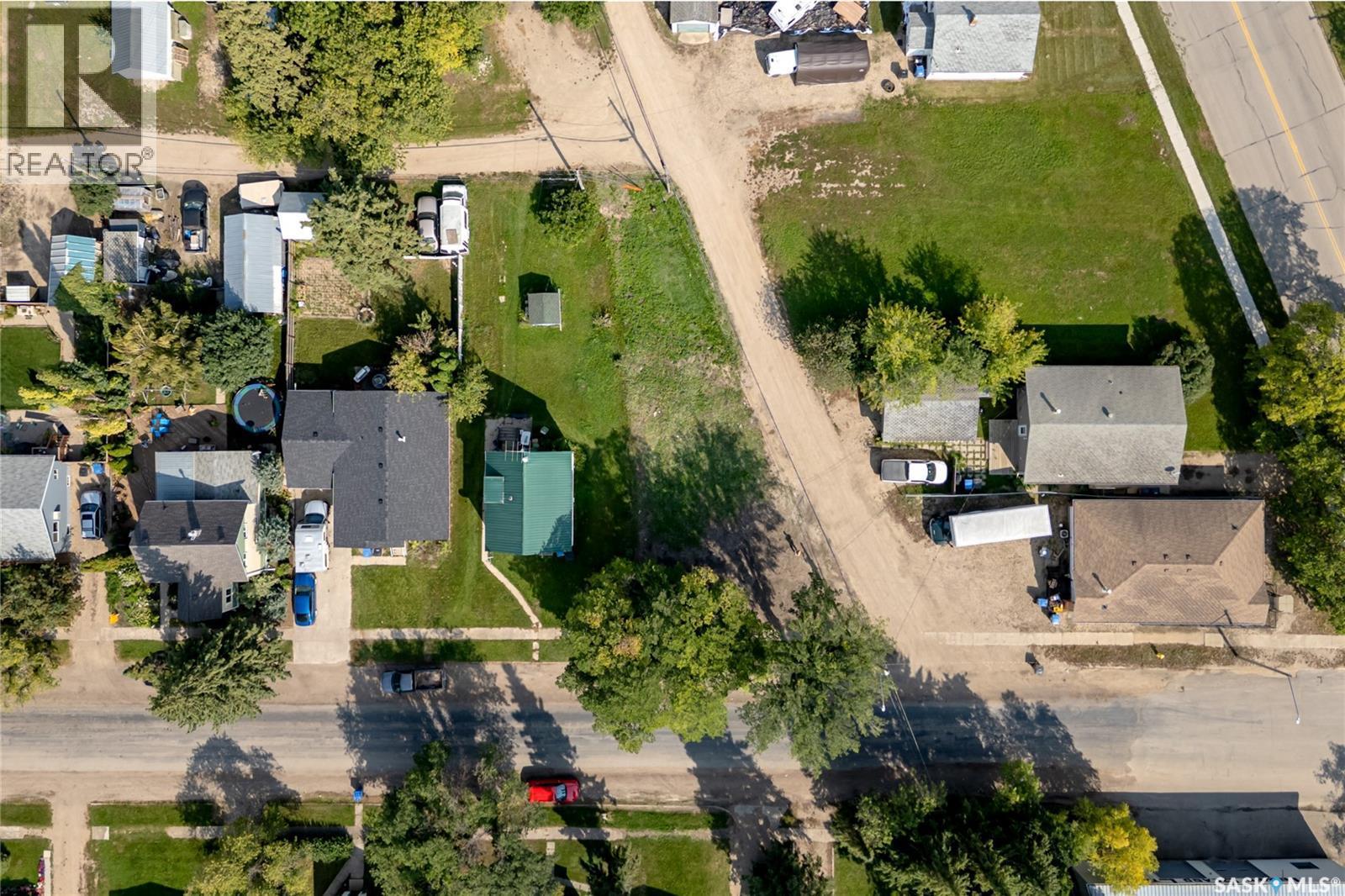 302 Burrows Avenue W, Melfort, SK