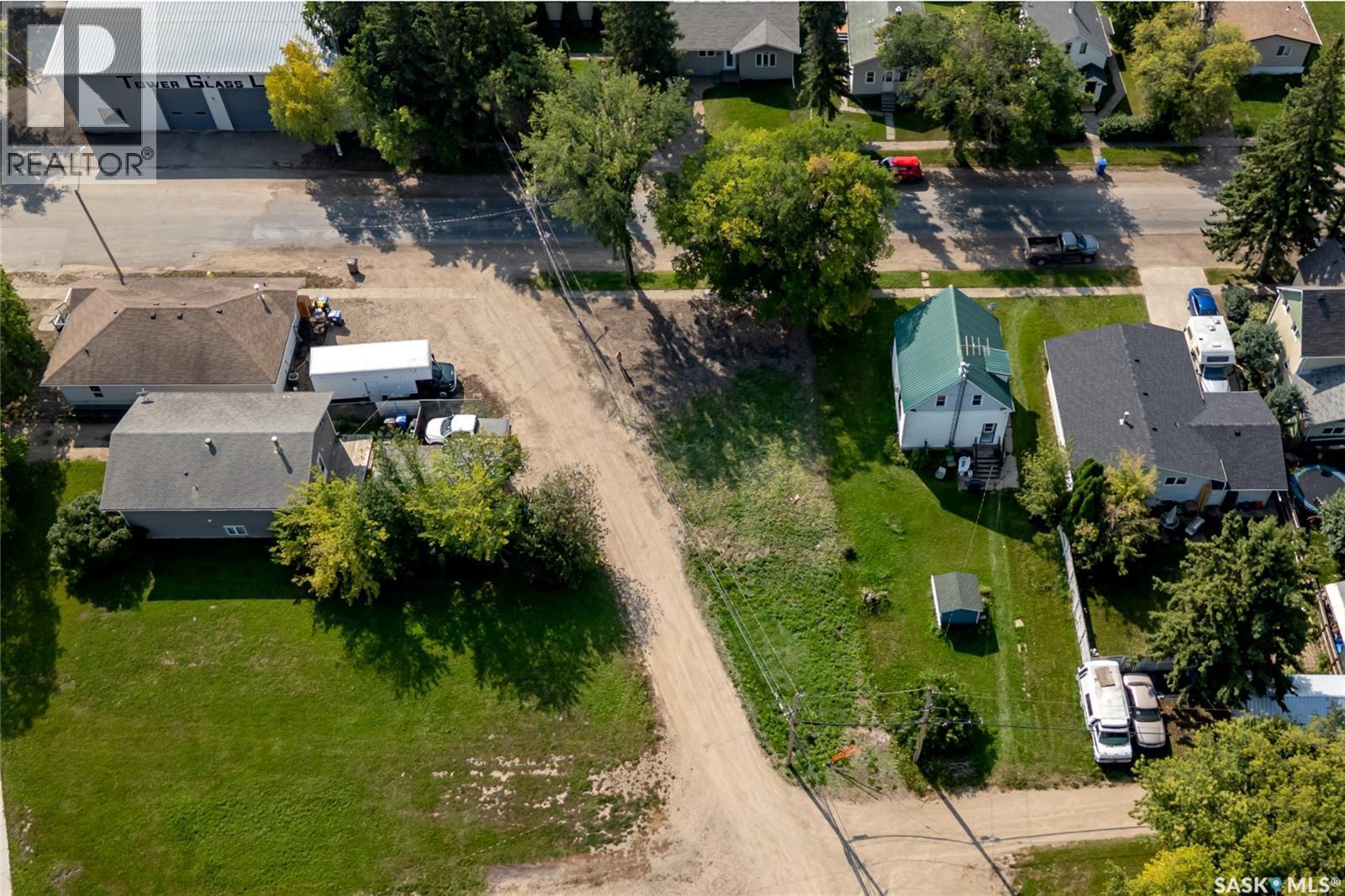 302 Burrows Avenue W, Melfort, SK