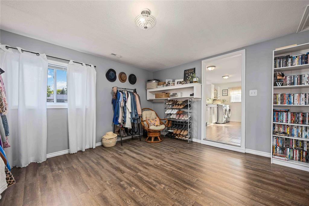 268 Hill Street, St Clair, ON