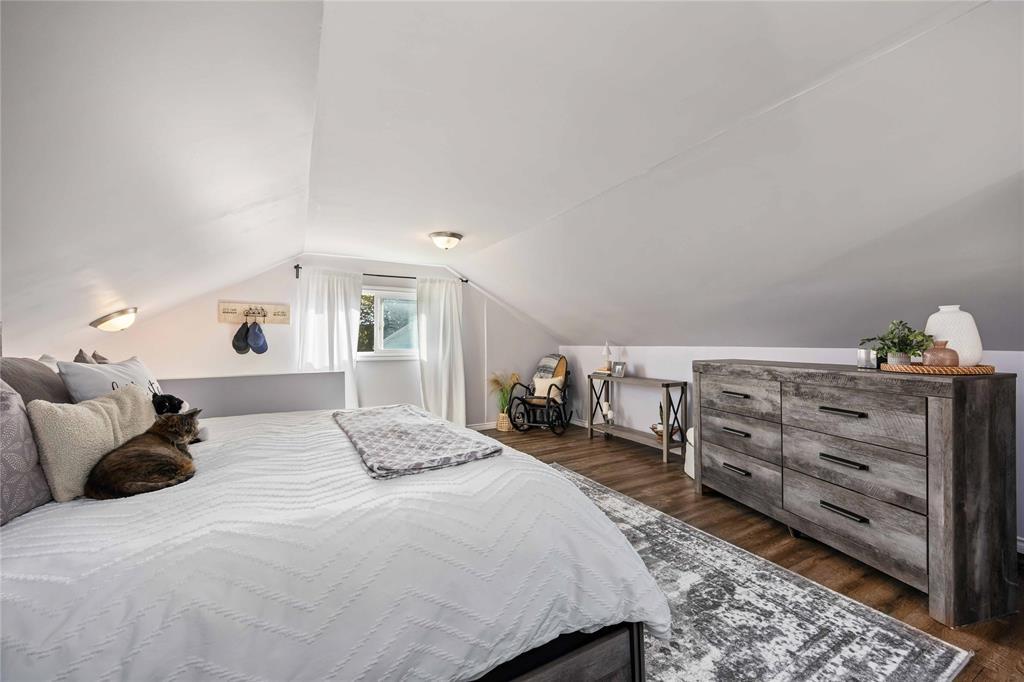 268 Hill Street, St Clair, ON