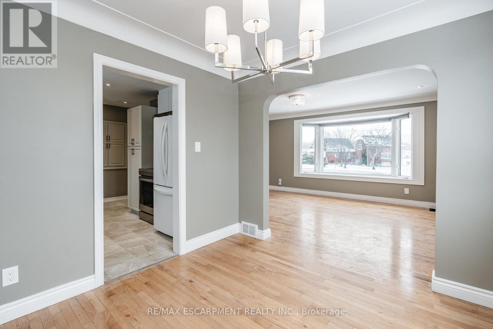 Great Flow - (Upper) - 317 King Street E, Hamilton, ON - Indoor Photo Showing Other Room