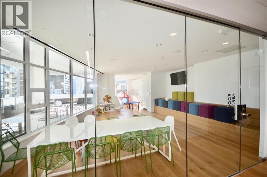 648 1281 Hornby Street, Vancouver, BC