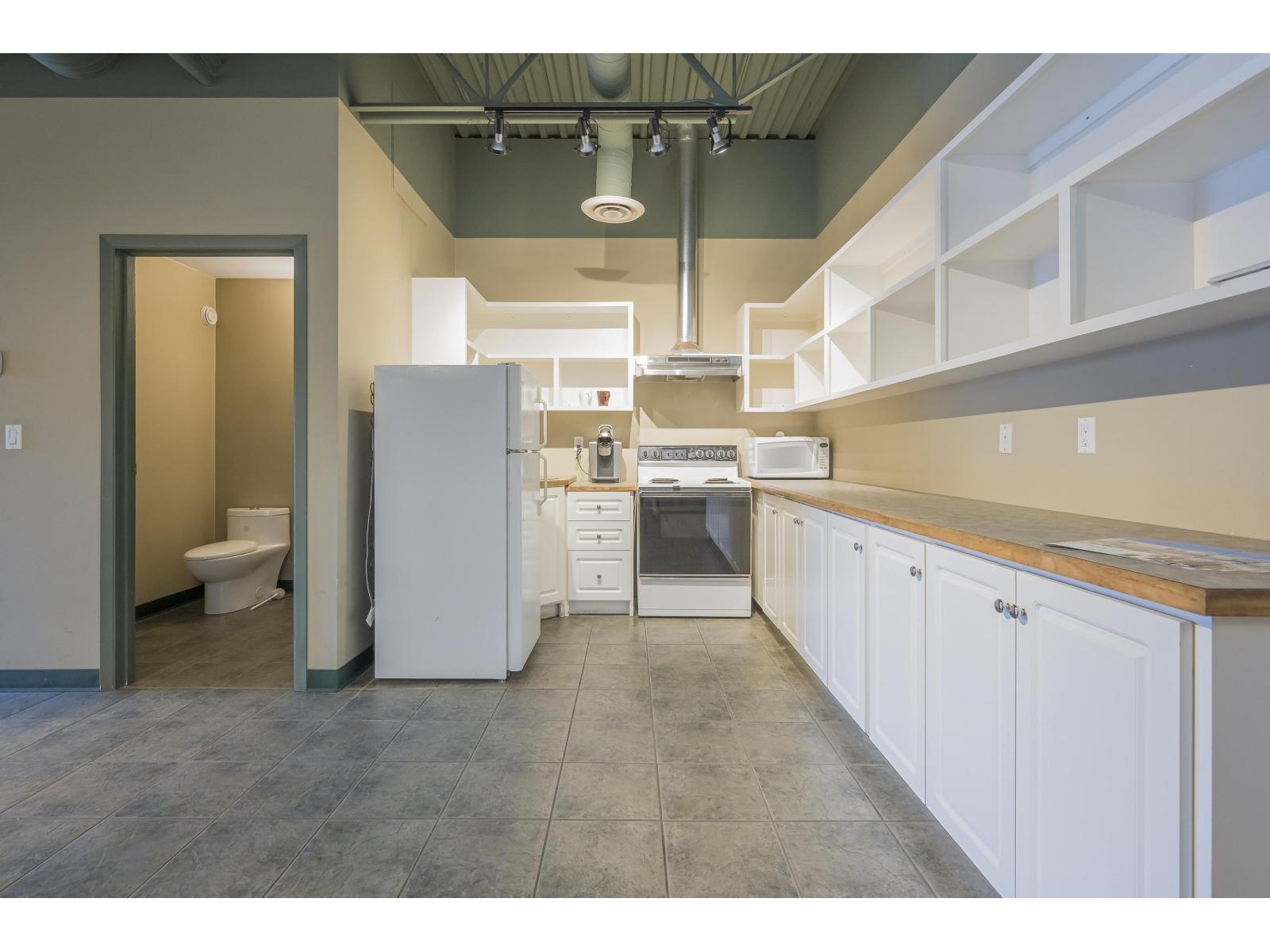 15 5327 192 Street, Surrey, BC