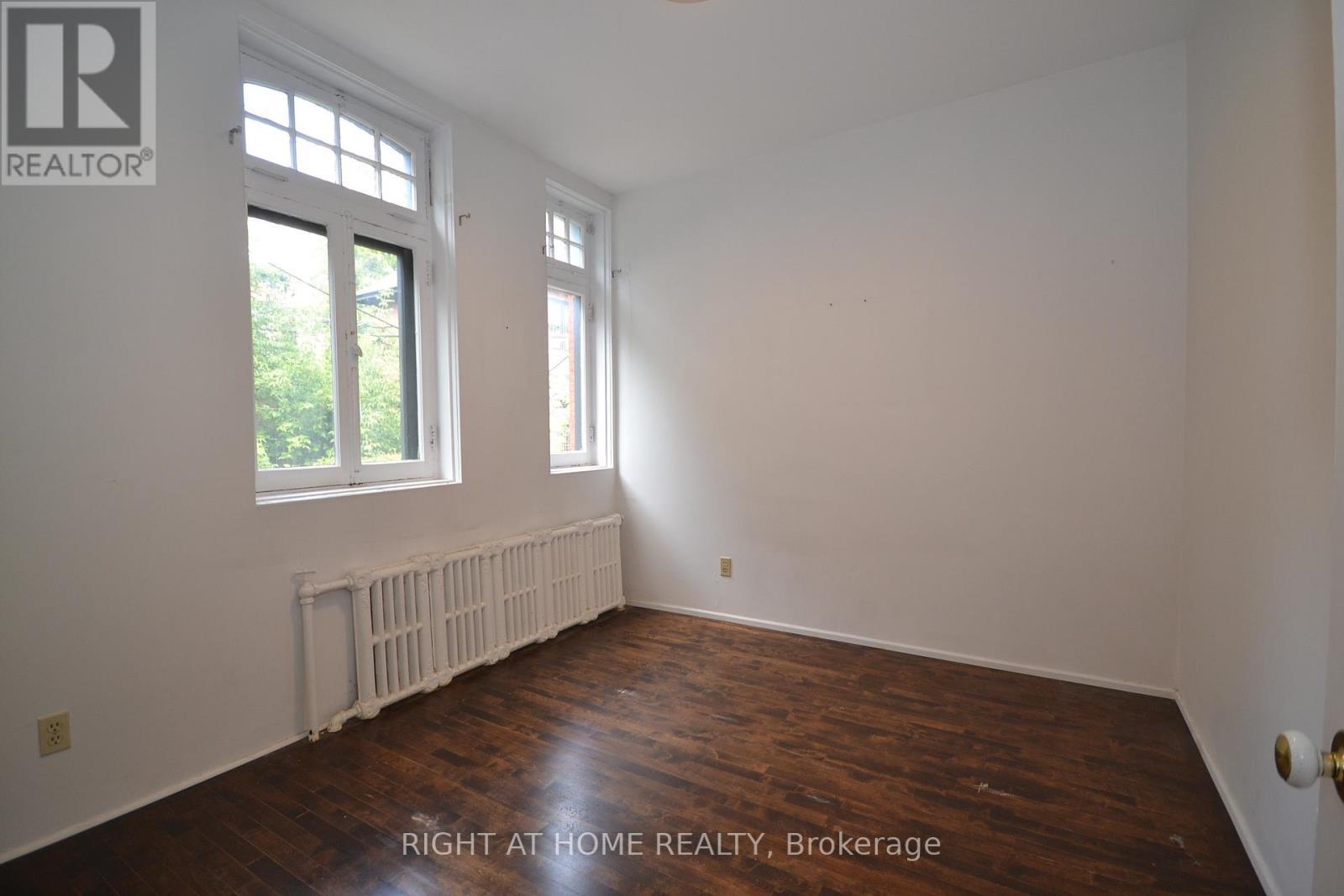 101 - 17 Marlborough Avenue, Ottawa, ON