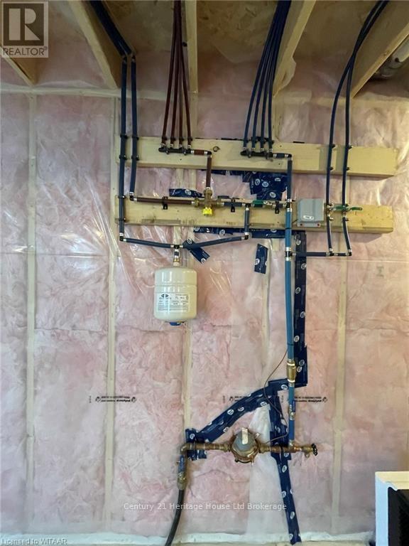 46 Matheson Crescent, East Zorra-Tavistock (Innerkip), ON - Indoor Photo Showing Bathroom