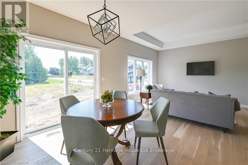 46 Matheson Crescent, East Zorra-Tavistock (Innerkip), ON - Indoor Photo Showing Dining Room