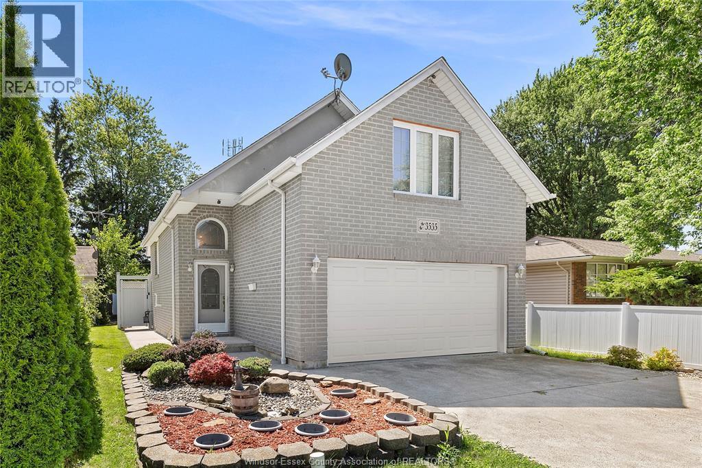 3535 Turner Road, Windsor, ON - Outdoor