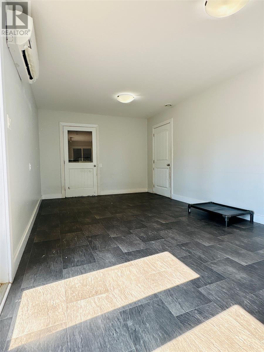 9 Church Road, Georges Brook-Milton, NL