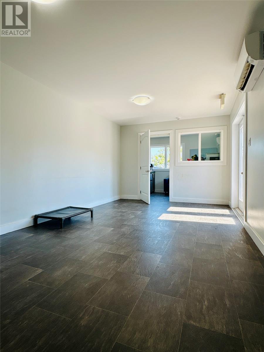 9 Church Road, Georges Brook-Milton, NL