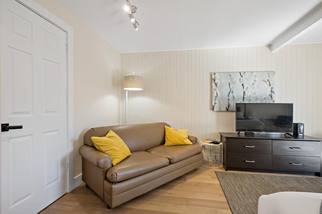 Loft - 422-231 Ch. De Lac-Tremblant-Nord, Mont-Tremblant, QC