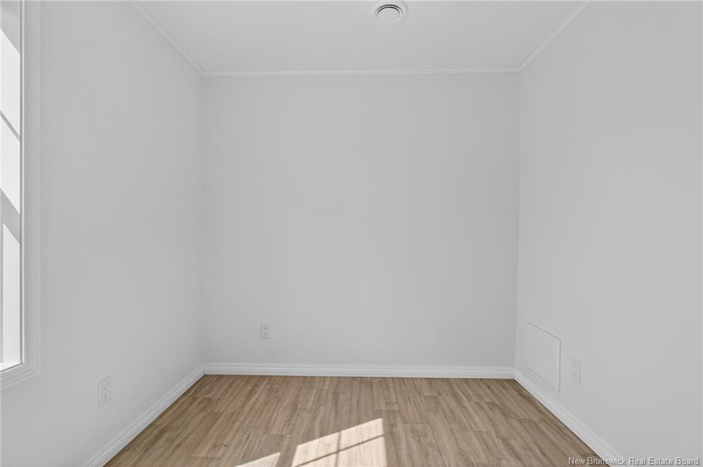 27 Dupuis Ave, Moncton, NB