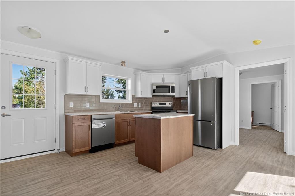 27 Dupuis Ave, Moncton, NB