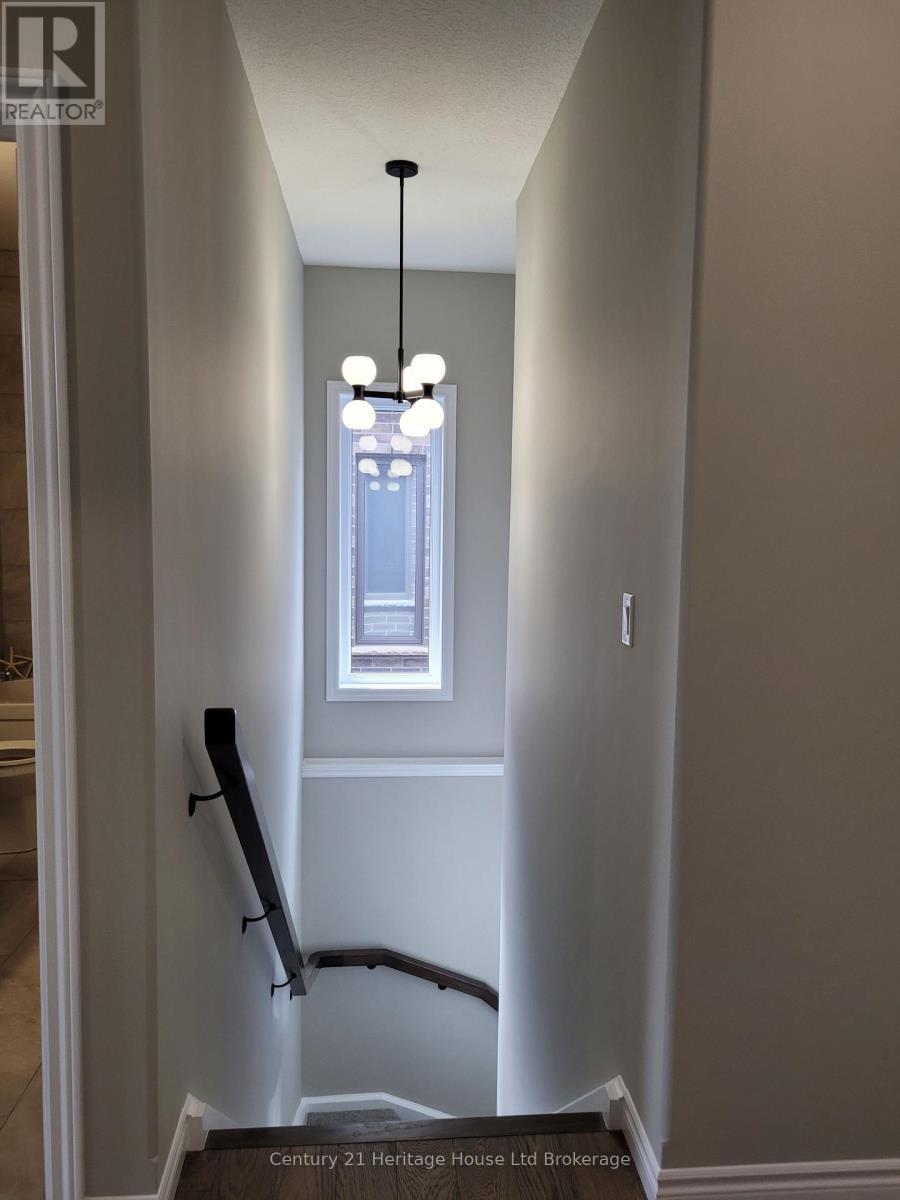 22 Matheson Crescent, East Zorra-Tavistock (Innerkip), ON - Indoor Photo Showing Other Room