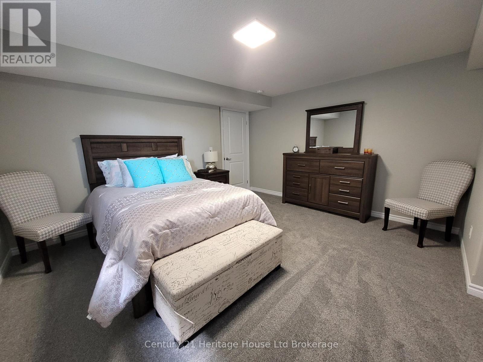 22 Matheson Crescent, East Zorra-Tavistock (Innerkip), ON - Indoor Photo Showing Bedroom