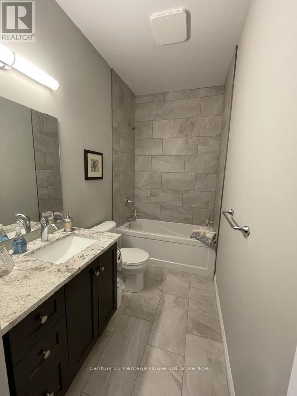 22 Matheson Crescent, East Zorra-Tavistock (Innerkip), ON - Indoor Photo Showing Bathroom