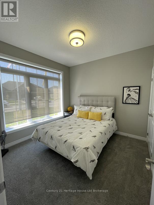 22 Matheson Crescent, East Zorra-Tavistock (Innerkip), ON - Indoor Photo Showing Bedroom