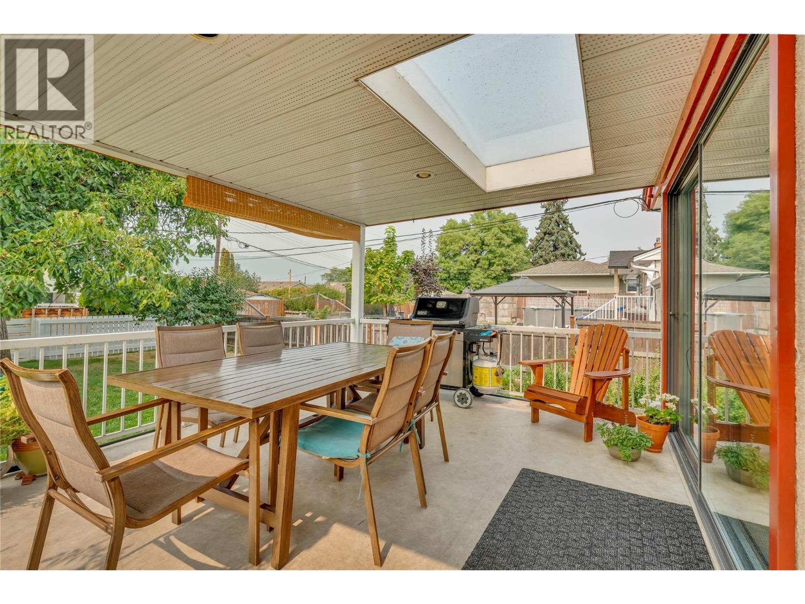 1467 Manitoba Street, Penticton, BC - Outdoor With Deck Patio Veranda With Exterior