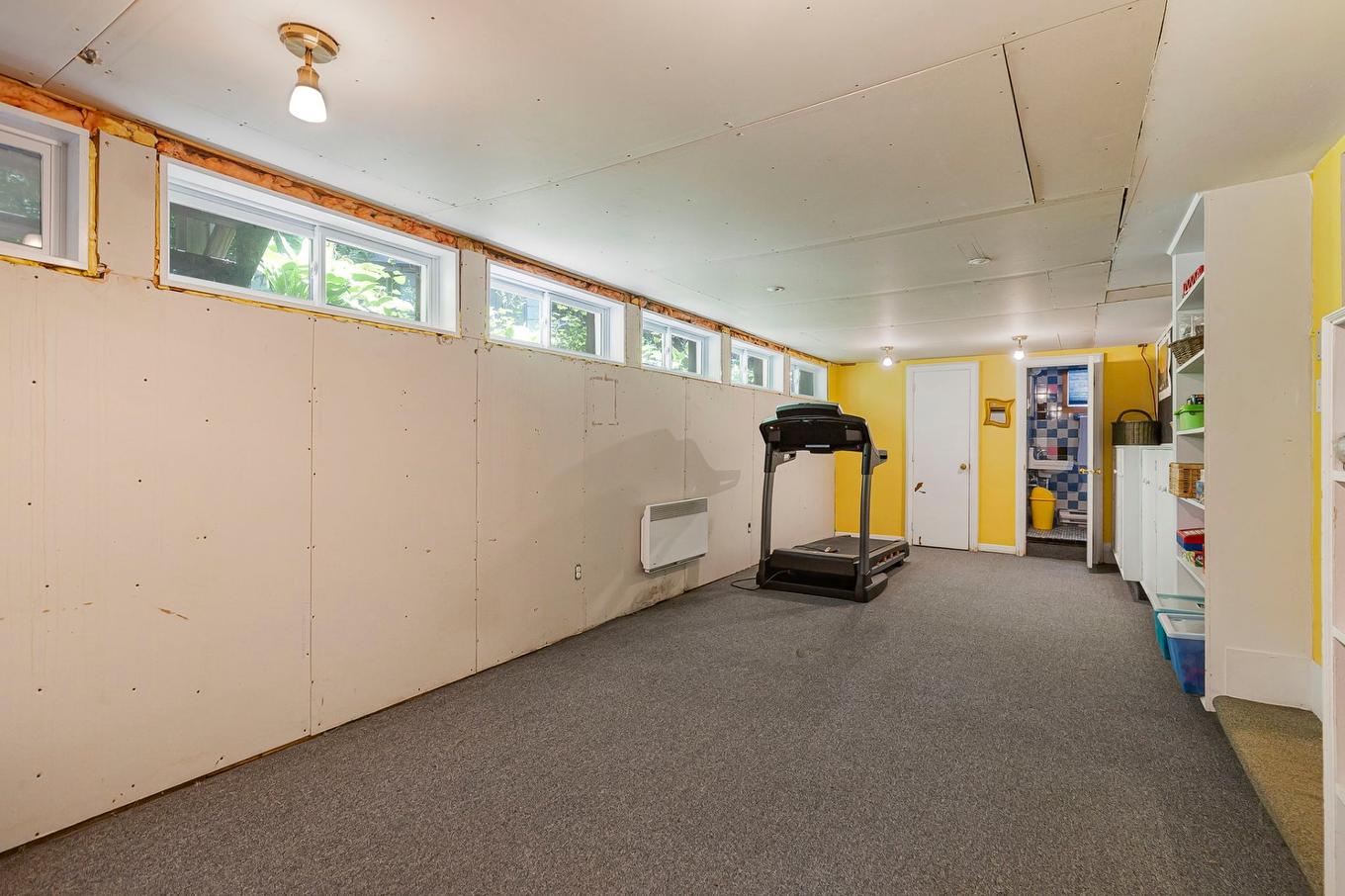 Playroom - 84 Av. Dobie, Mont-Royal, QC - Indoor Photo Showing Other Room